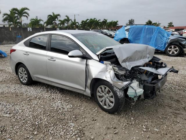 3KPC24A39KE055712 - 2019 HYUNDAI ACCENT SE SILVER photo 4