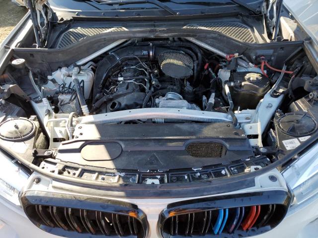5UXKR0C54E0K49414 - 2014 BMW X5 XDRIVE35I WHITE photo 11