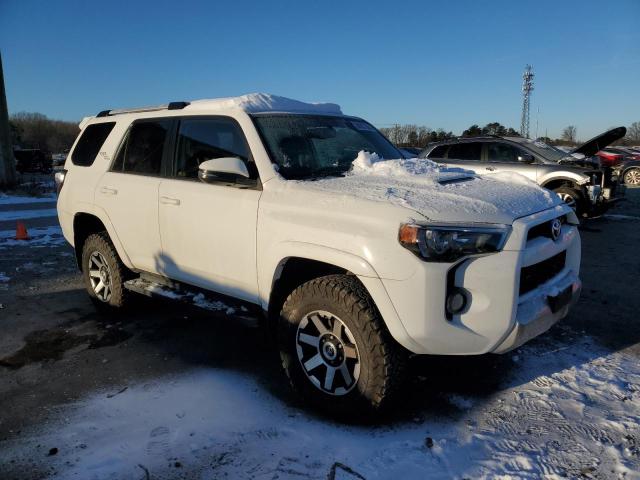 JTEBU5JR3H5473781 - 2017 TOYOTA 4RUNNER SR5/SR5 PREMIUM 白色 照片 4