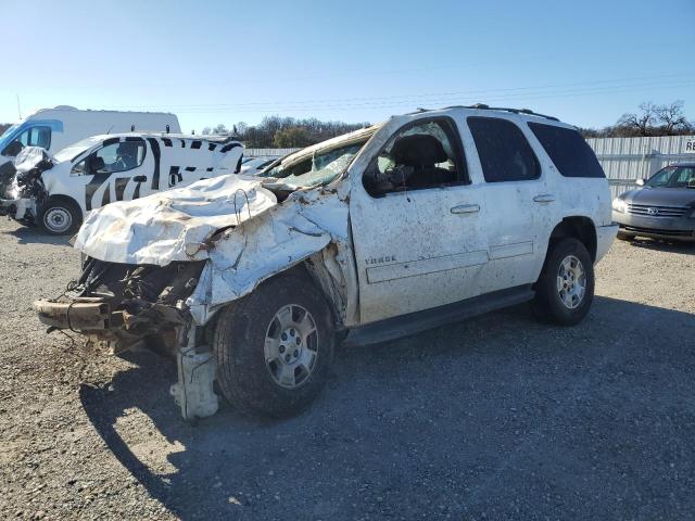 1GNSKBE01DR350592 - 2013 CHEVROLET TAHOE K1500 LT WHITE photo 1