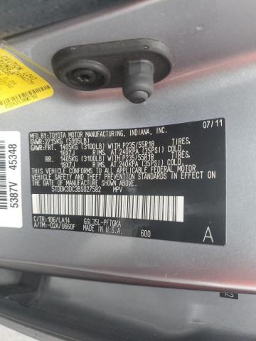 5TDDK3DC3BS027582 - 2011 TOYOTA SIENNA XLE SILVER photo 12