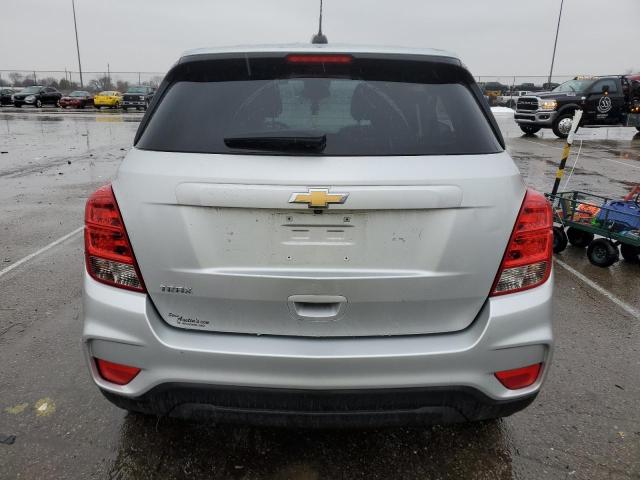 KL7CJKSB7MB302168 - 2021 CHEVROLET TRAX LS SILVER photo 6