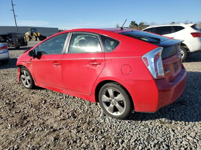 JTDKN3DU5F0412898 - 2015 TOYOTA PRIUS RED photo 2