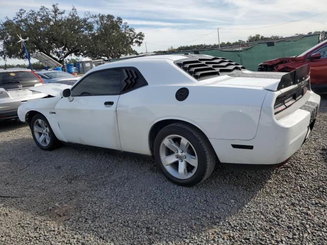 2C3CDYAG1CH134483 - 2012 DODGE CHALLENGER SXT WHITE photo 2