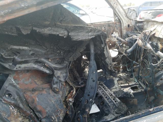 JTLKT324350213120 - 2005 TOYOTA SCION XB Quemado foto 5