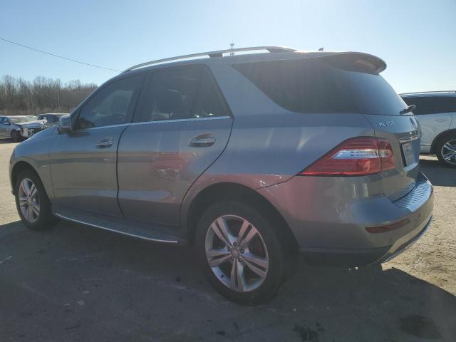 4JGDA5HB3CA016978 - 2012 MERCEDES-BENZ ML 350 4MATIC GRAY photo 2