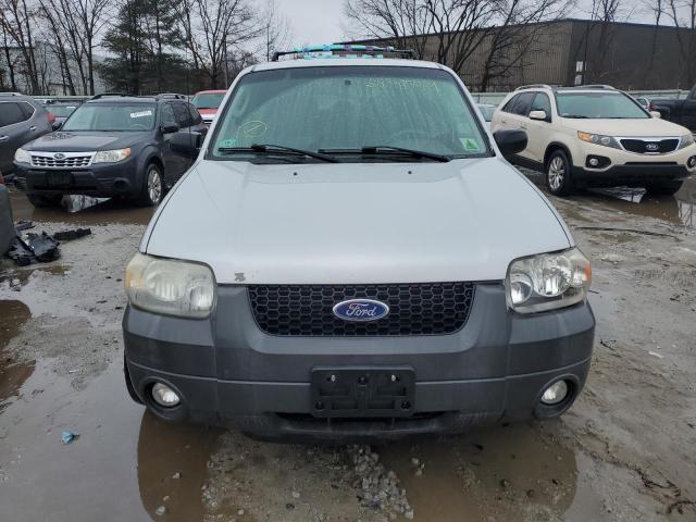 1FMCU931X7KB33532 - 2007 FORD ESCAPE XLT SILVER photo 5