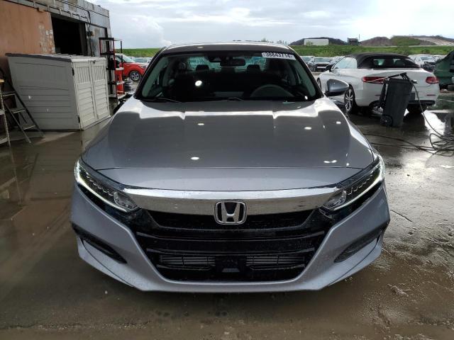 1HGCV1F16KA057712 - 2019 HONDA ACCORD LX SILVER photo 5