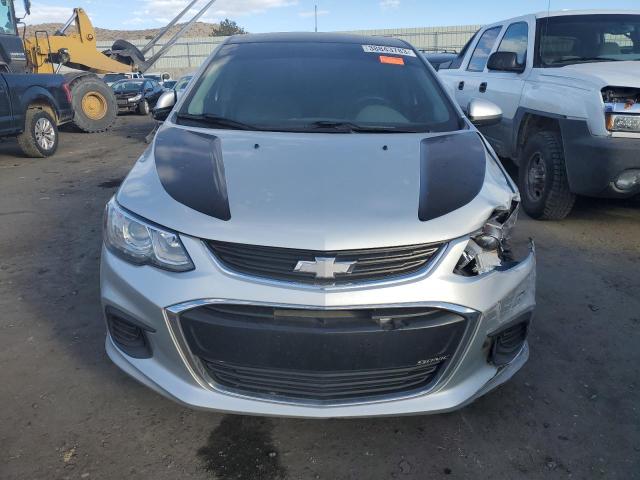 1G1JB5SH0J4120558 - 2018 CHEVROLET SONIC LS 银色 照片 5