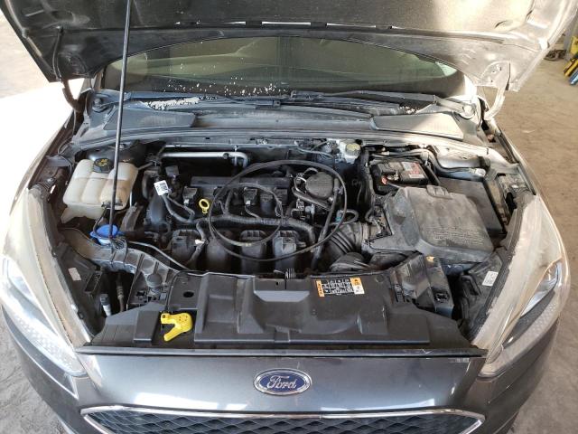 1FADP3F24FL366337 - 2015 FORD FOCUS SE GRAY photo 11