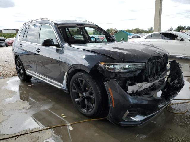 5UXCX4C58KLS38315 - 2019 BMW X7 XDRIVE50I CHARCOAL photo 4