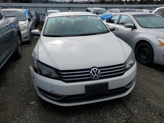 1VWBP7A34DC075534 - 2013 VOLKSWAGEN PASSAT SE WHITE photo 5