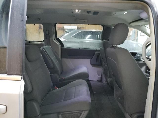 2A4RR5D10AR142296 - 2010 CHRYSLER TOWN & COU TOURING SILVER photo 11