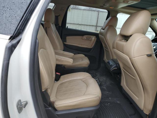 1GNKVLEDXBJ393890 - 2011 CHEVROLET TRAVERSE LTZ BEIGE photo 10