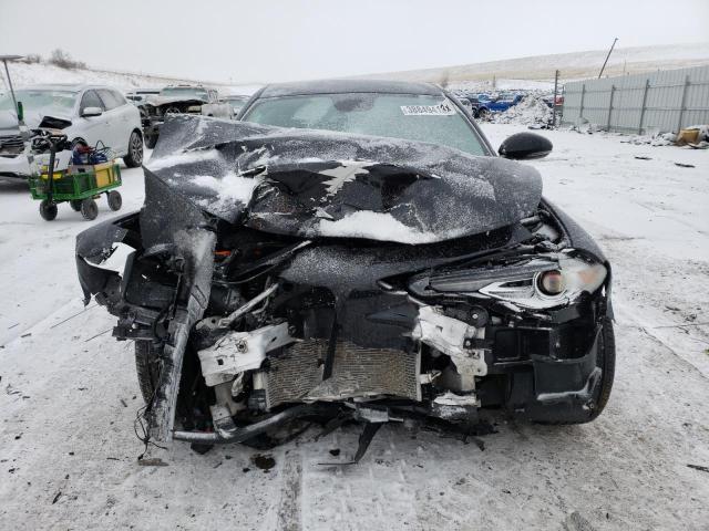 ZARFAEDN2J7589268 - 2018 ALFA ROMEO GIULIA Q4 შავი ფოტო 5