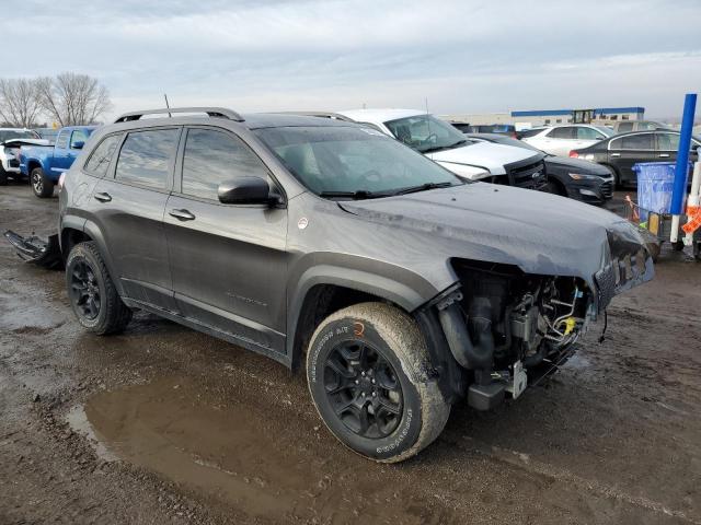 1C4PJMBXXKD415724 - 2019 JEEP CHEROKEE TRAILHAWK შავი ფოტო 4