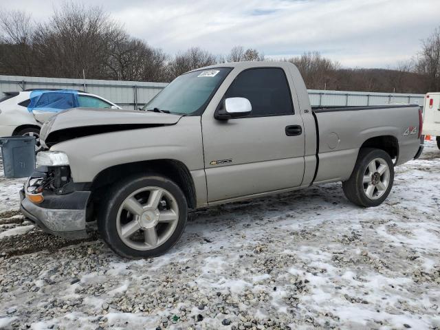 2001 CHEVROLET SILVERADO K1500, 