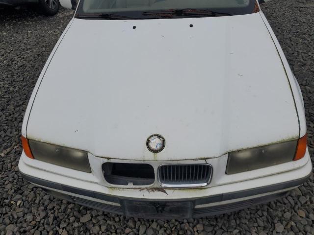 4USCD7329TLC50392 - 1996 BMW 318 I WHITE photo 11