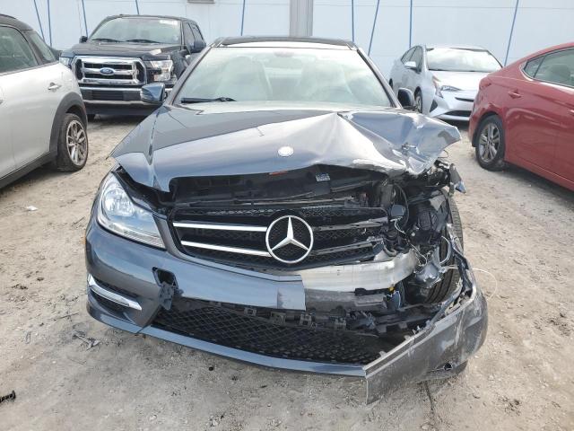 WDDGJ4HB0DF975213 - 2013 MERCEDES-BENZ C 250 GRAY photo 5