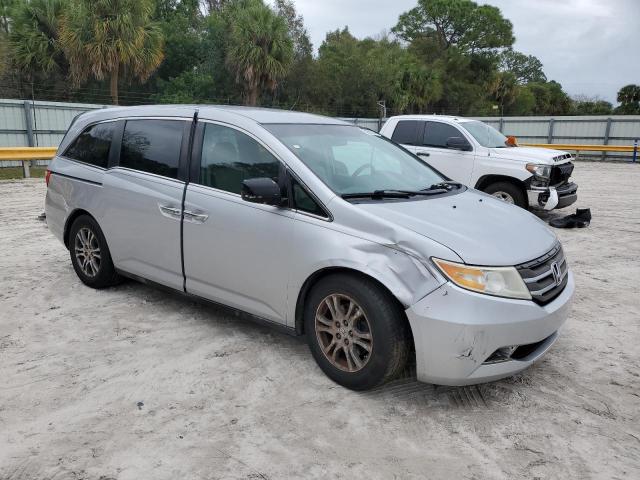 5FNRL5H42DB026867 - 2013 HONDA ODYSSEY EX SILVER photo 4