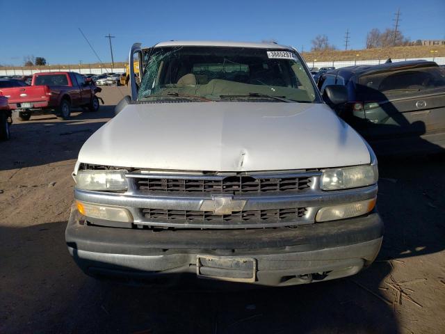 3GNGK26U93G131806 - 2003 CHEVROLET SUBURBAN K2500 WHITE photo 5