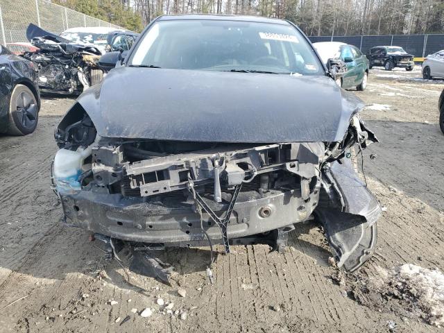 JM1BL1K57B1417952 - 2011 MAZDA 3 S BLACK photo 5