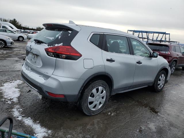 KNMAT2MV6HP563375 - 2017 NISSAN ROGUE S SILVER photo 3