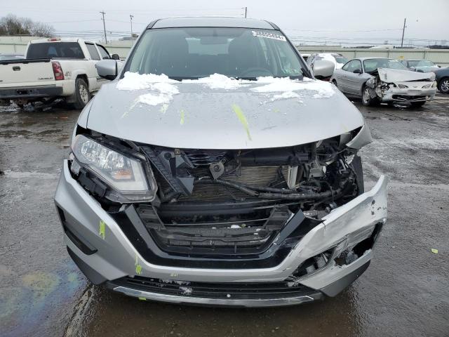 KNMAT2MV6HP563375 - 2017 NISSAN ROGUE S SILVER photo 5