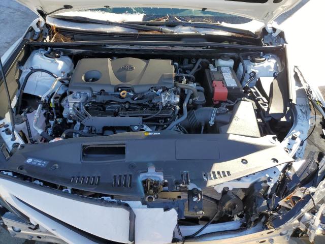 4T1G11AK9RU853676 - 2024 TOYOTA CAMRY SE NIGHT SHADE WHITE photo 11