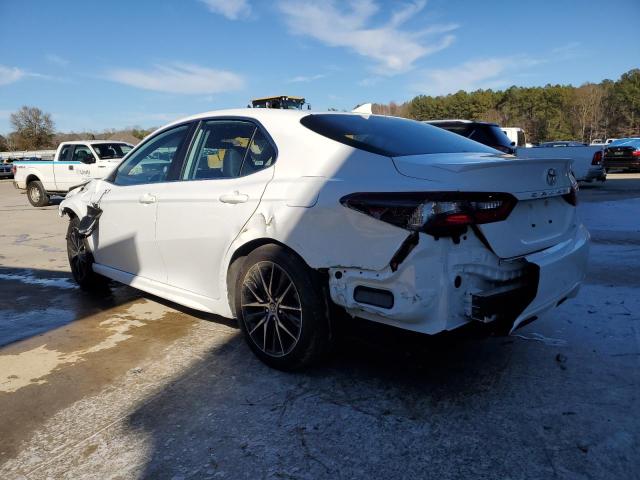 4T1G11AK9RU853676 - 2024 TOYOTA CAMRY SE NIGHT SHADE WHITE photo 2