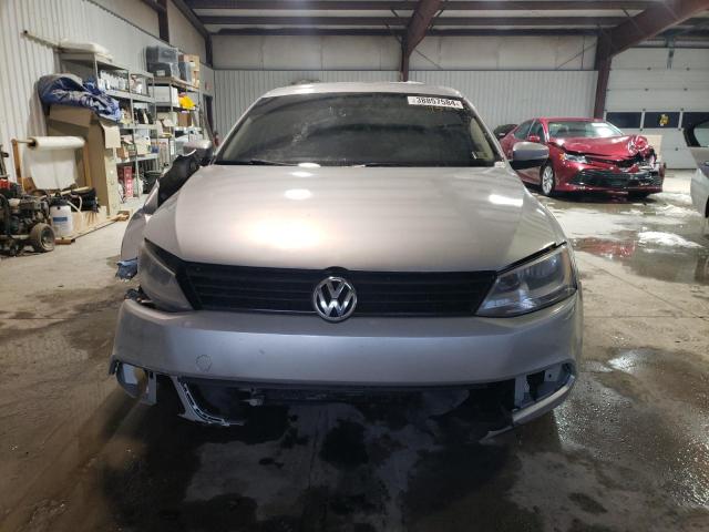 3VWBX7AJ1DM401769 - 2013 VOLKSWAGEN JETTA SE SILVER photo 5