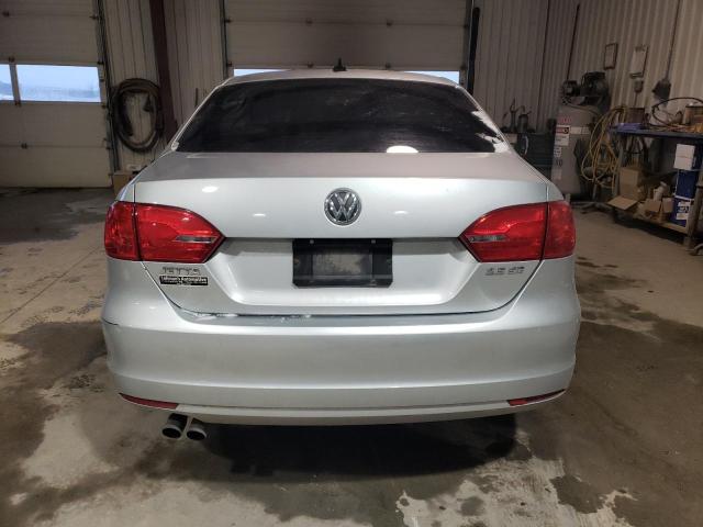 3VWBX7AJ1DM401769 - 2013 VOLKSWAGEN JETTA SE SILVER photo 6