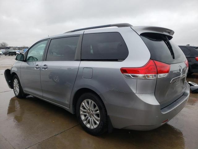 5TDYK3DC3BS097844 - 2011 TOYOTA SIENNA XLE SILVER photo 2