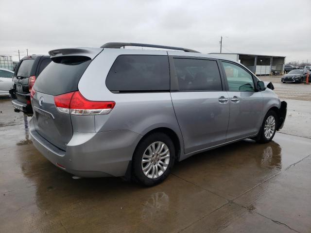 5TDYK3DC3BS097844 - 2011 TOYOTA SIENNA XLE SILVER photo 3