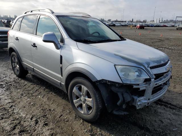 3GNAL2EK0DS636120 - 2013 CHEVROLET CAPTIVA LS 银色 照片 4