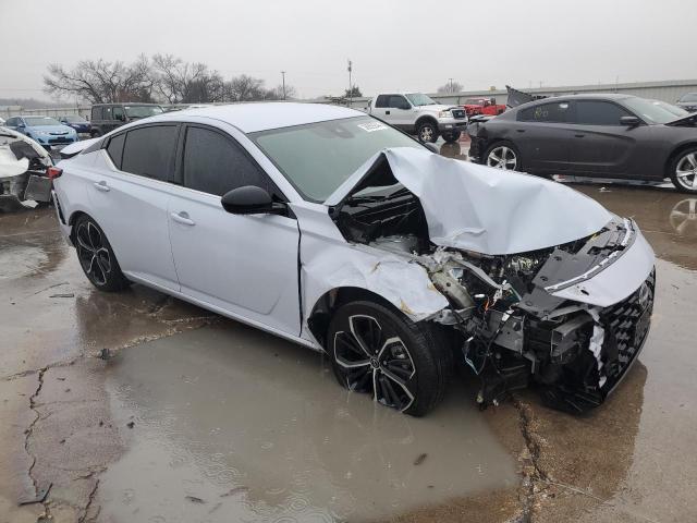 1N4BL4CV9PN369747 - 2023 NISSAN ALTIMA SR BLUE photo 4