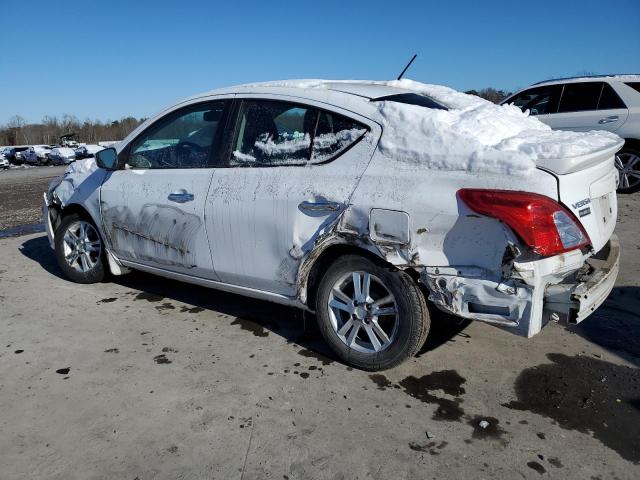 3N1CN7AP3GL887659 - 2016 NISSAN VERSA S WHITE photo 2