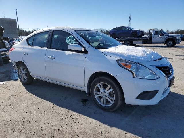 3N1CN7AP3GL887659 - 2016 NISSAN VERSA S WHITE photo 4