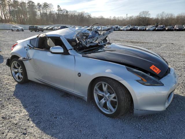 JN1AZ44E39M404619 - 2009 NISSAN 370Z SILVER photo 4