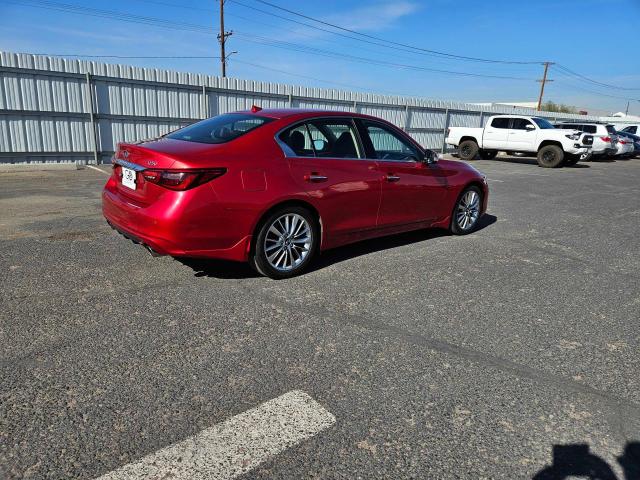 JN1EV7BPXMM700975 - 2021 INFINITI Q50 LUXE RED photo 4