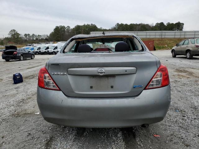 3N1CN7AP4CL915480 - 2012 NISSAN VERSA S GRAY photo 6