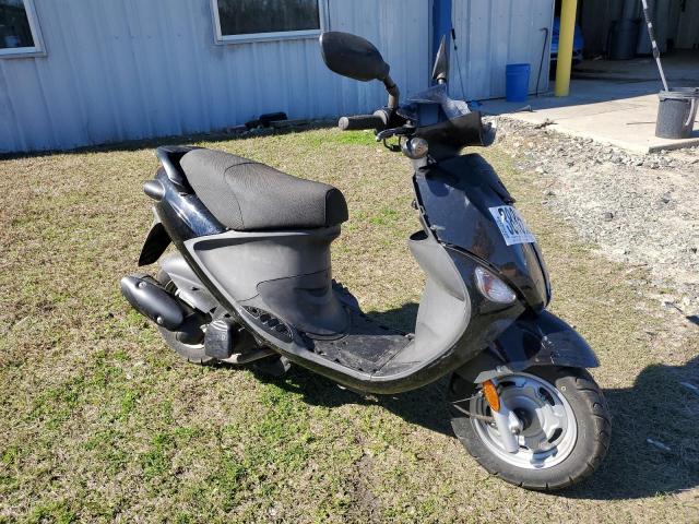 RFVPAC204D1013222 - 2013 GENUINE SCOOTER CO. BUDDY 125 BLACK photo 1