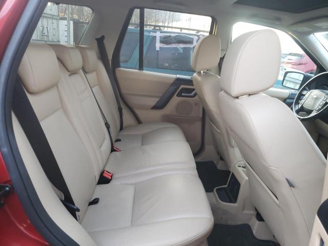 SALFT24N78H101691 - 2008 LAND ROVER LR2 HSE TECHNOLOGY RED photo 11