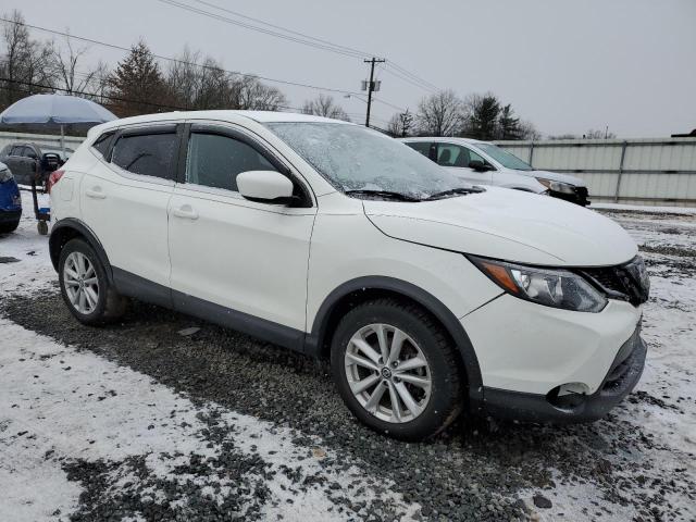 JN1BJ1CR3KW311768 - 2019 NISSAN ROGUE SPOR S WHITE photo 4