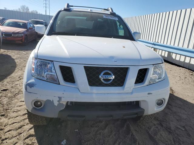 1N6AD0EV9CC451831 - 2012 NISSAN FRONTIER S WHITE photo 5