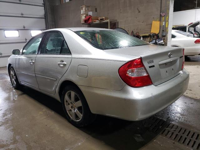 4T1BE32KX4U832952 - 2004 TOYOTA CAMRY LE SILVER photo 2