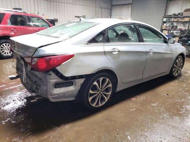 5NPEC4AB7DH663465 - 2013 HYUNDAI SONATA SE BLUE photo 3