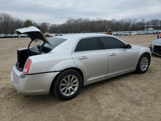 2C3CCACG6CH309933 - 2012 CHRYSLER 300 LIMITED SILVER photo 3