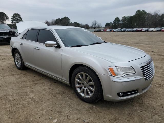 2C3CCACG6CH309933 - 2012 CHRYSLER 300 LIMITED SILVER photo 4