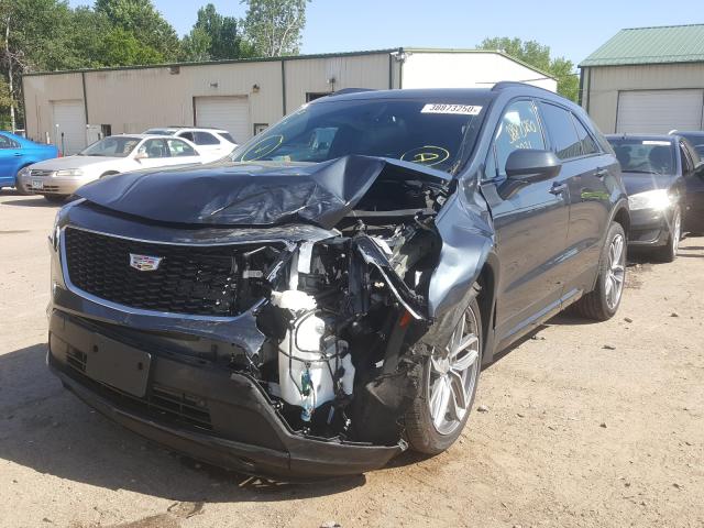 1GYFZFR46KF121361 - 2019 CADILLAC XT4 SPORT GRAY photo 2